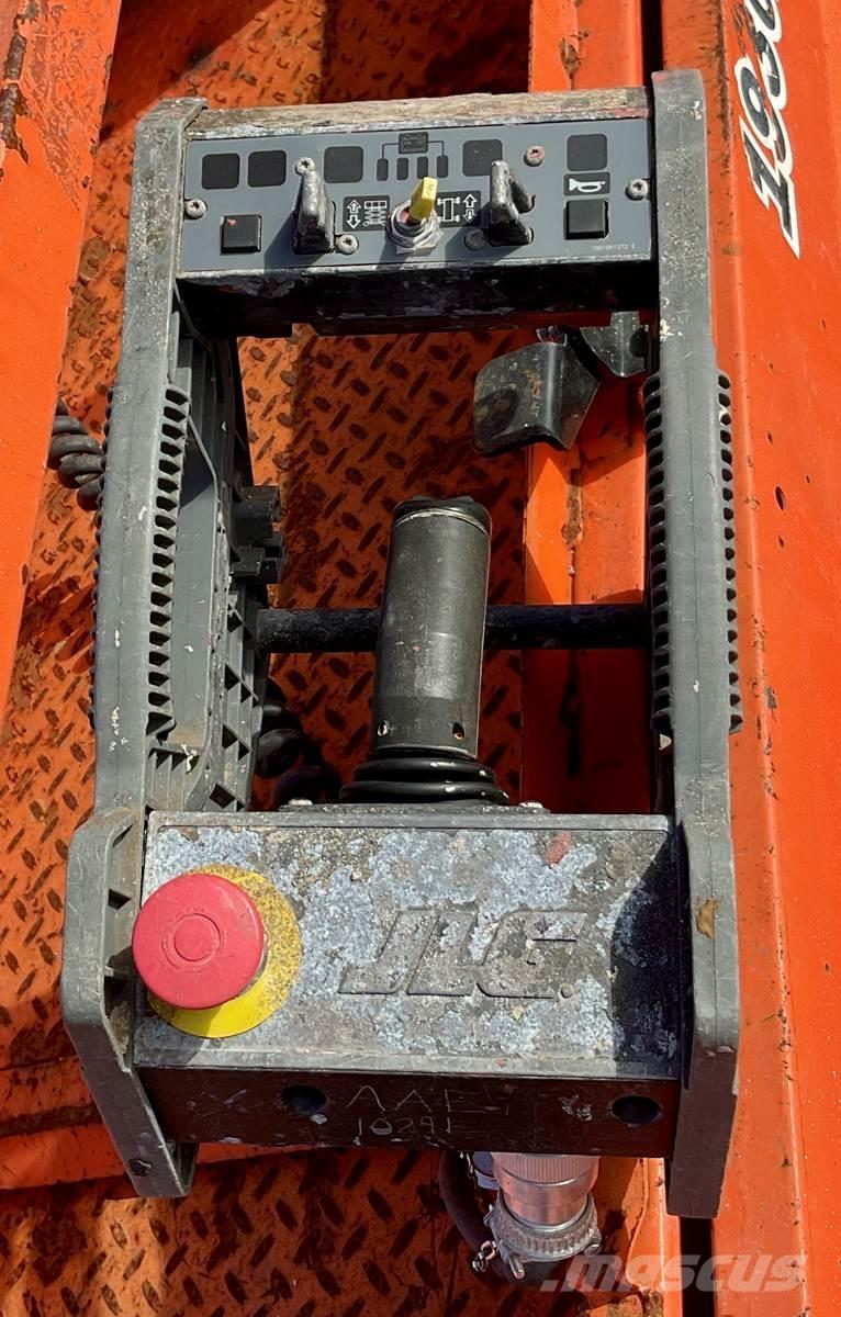 JLG 1930ES Makazaste platforme