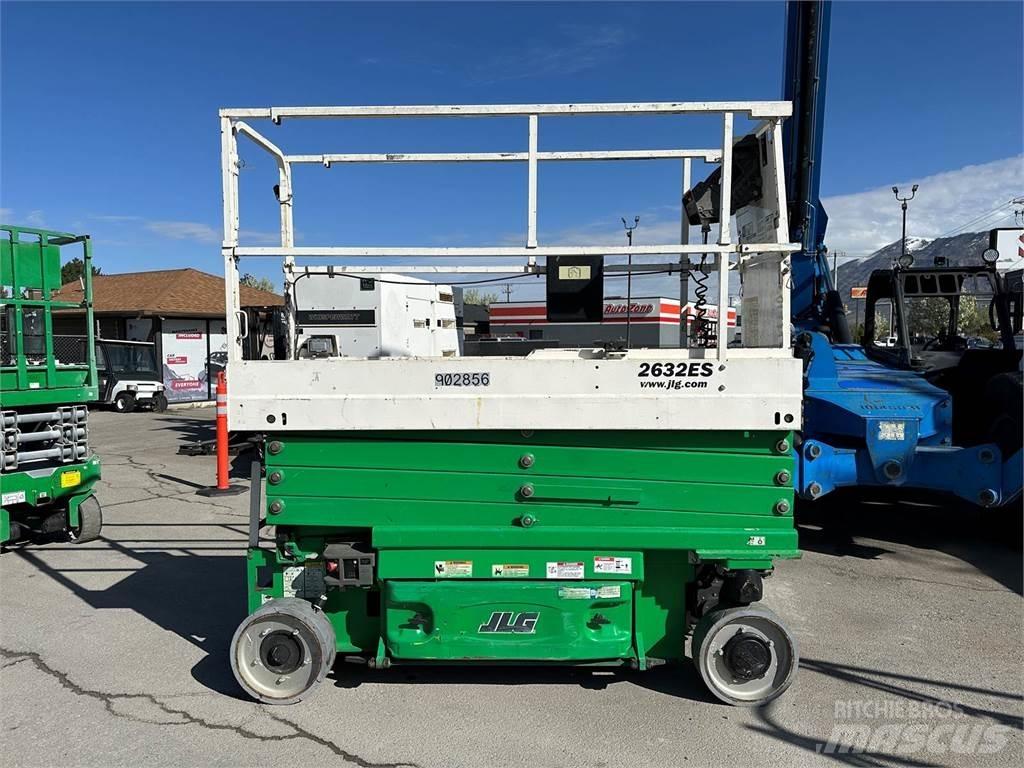 JLG 2632ES Makazaste platforme