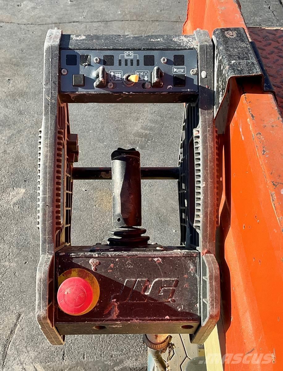 JLG 2632ES Makazaste platforme