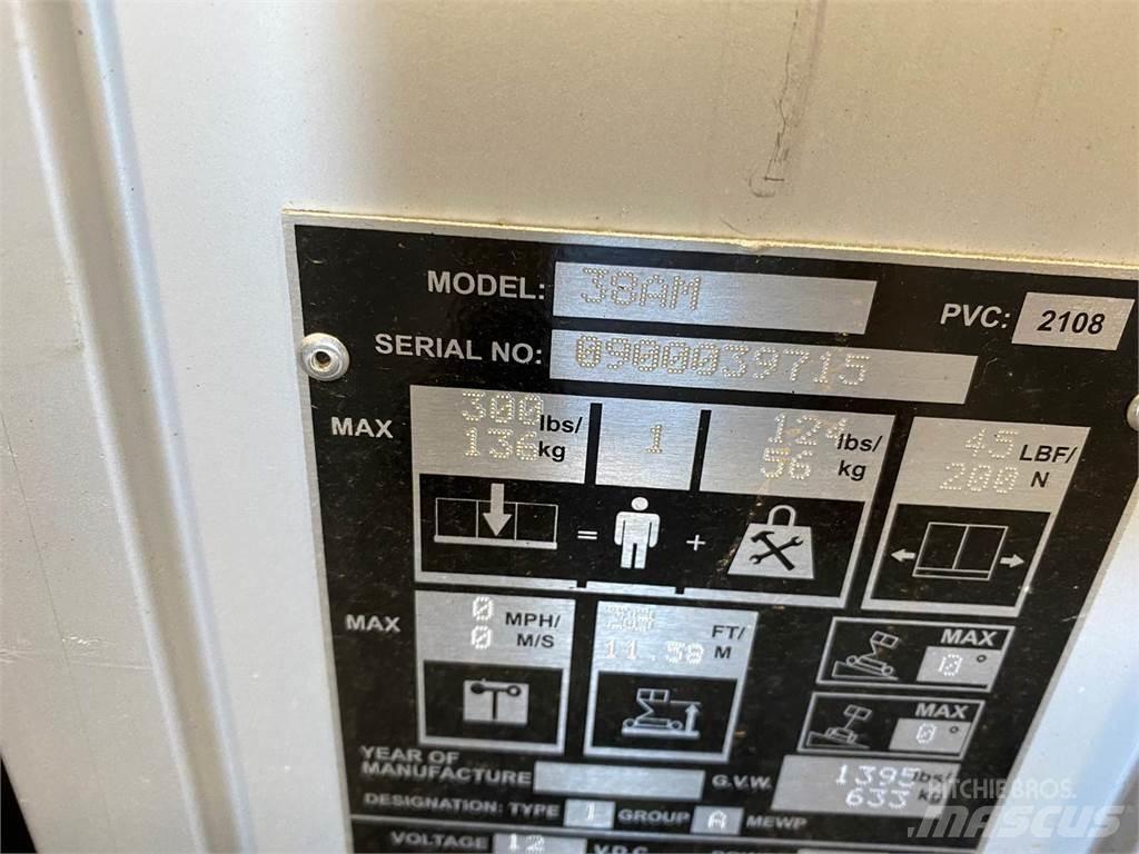 JLG 38AM Jarbolne penjajuće platforme