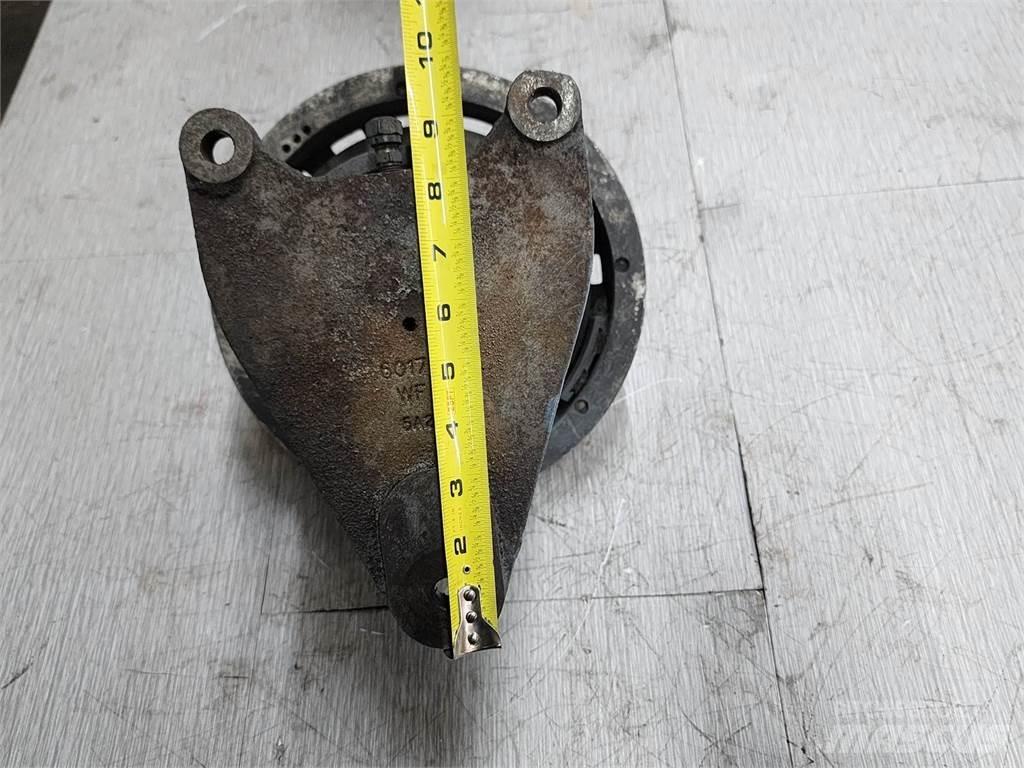 Mack AMI Ostale kargo komponente