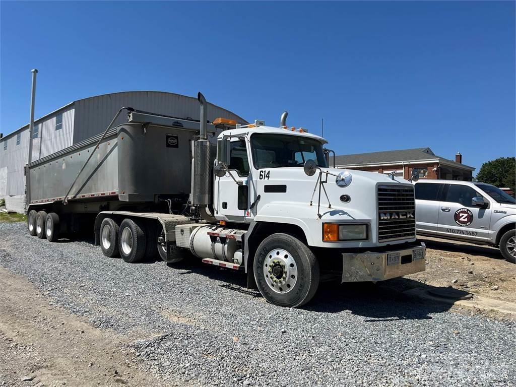 Mack CL733 Ostali kamioni