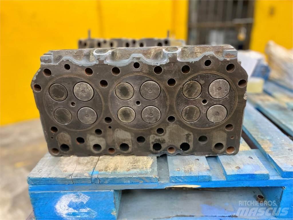 Mack E7 Ostale kargo komponente