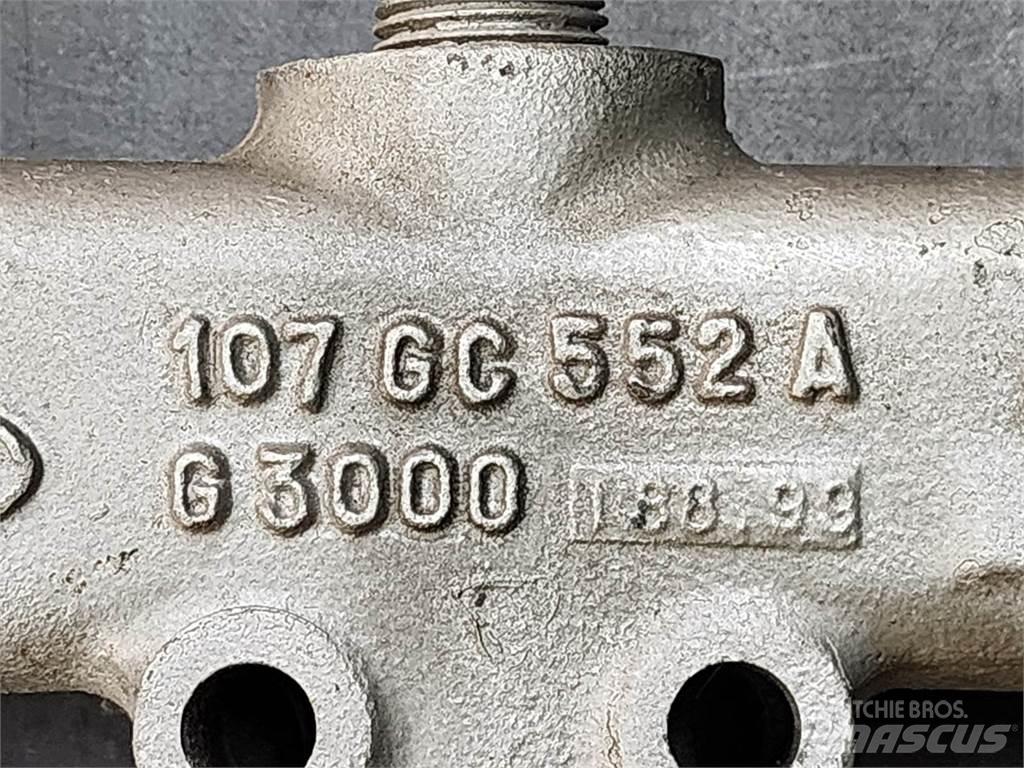 Mack E7 Ostale kargo komponente