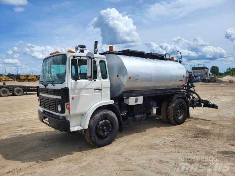 Mack Other Kamioni cisterne