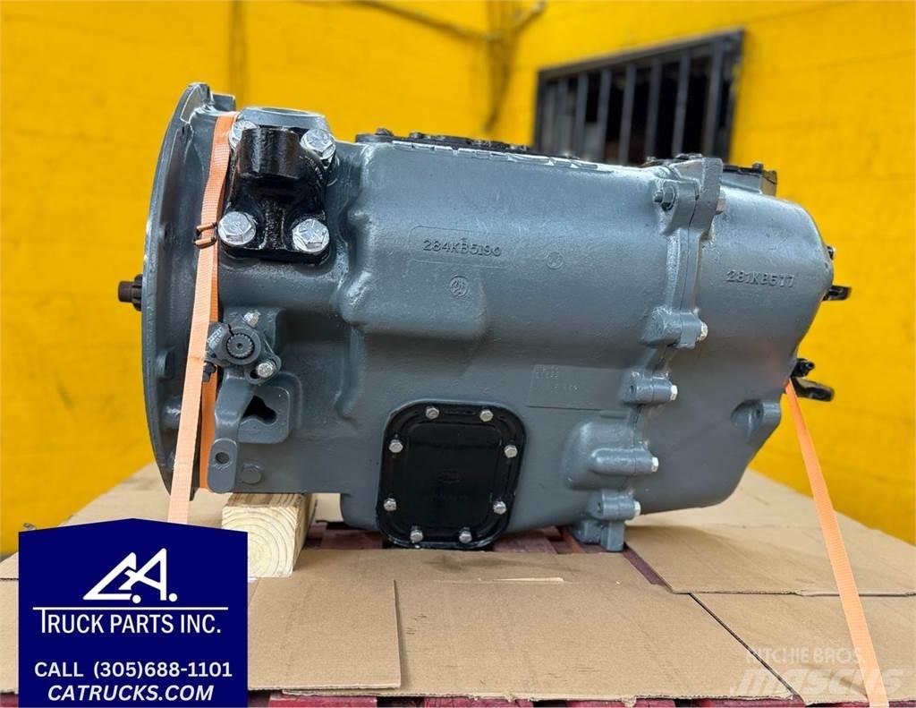 Mack T2100 Menjači