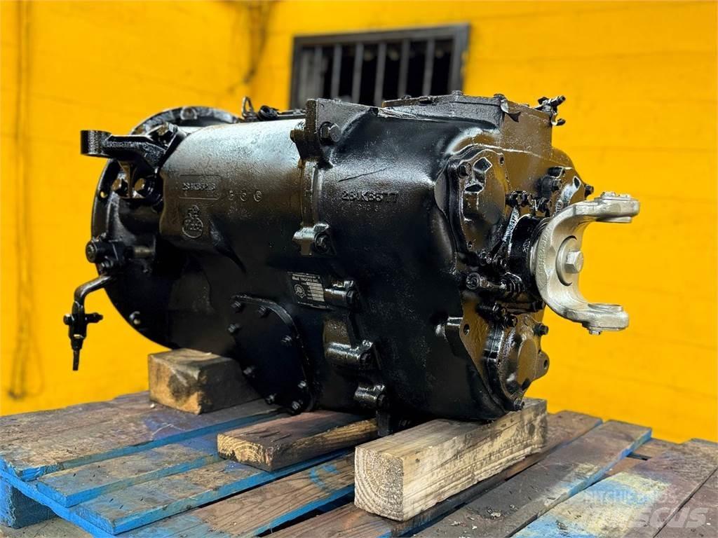 Mack T2100 Menjači