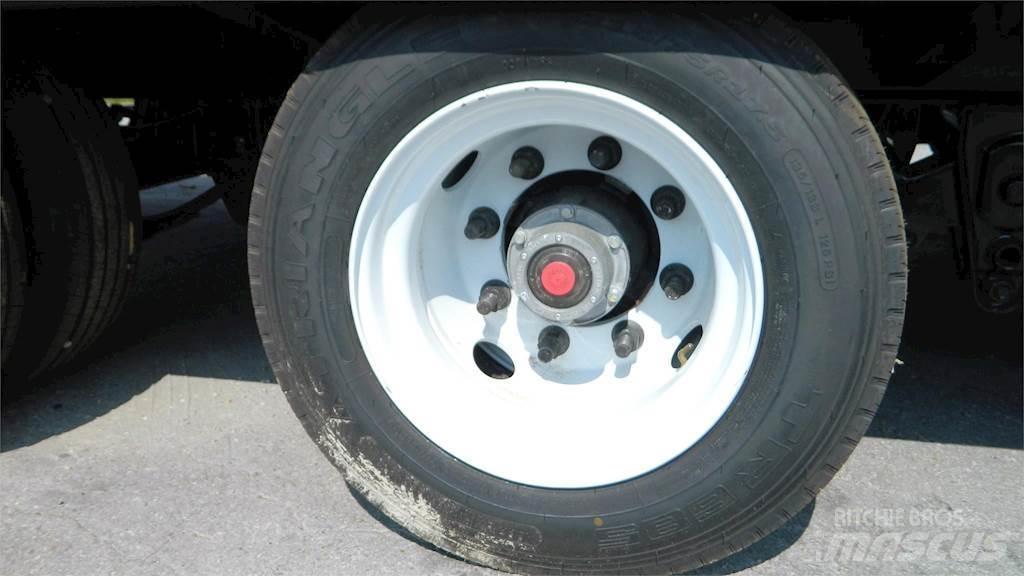 Pitts TA25 Niski utovarivači