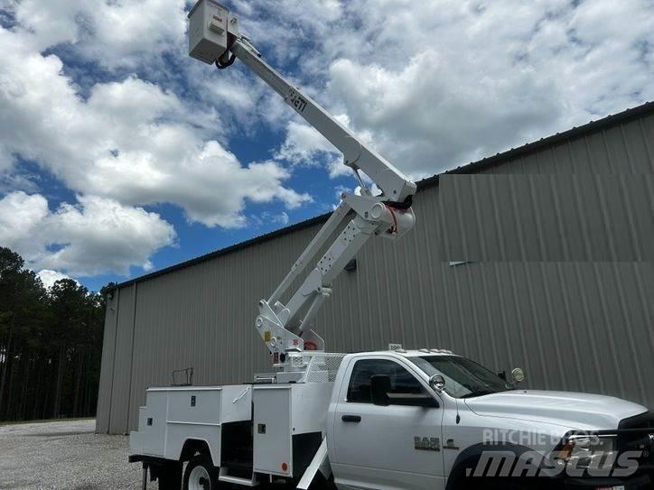 RAM 5500 Auto korpe
