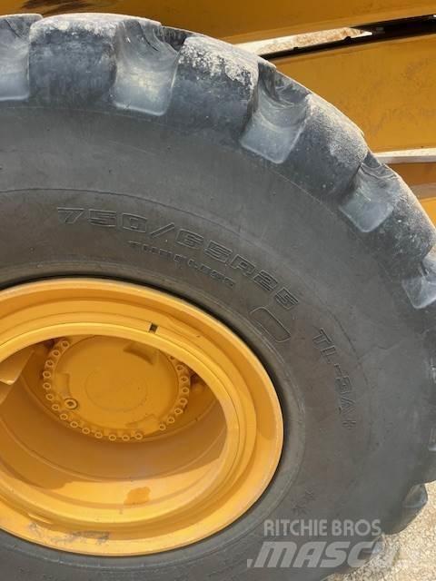 Volvo A25G Zglobni damperi