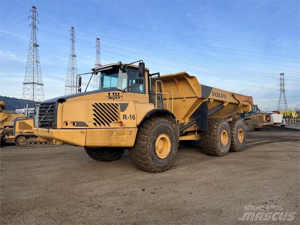 Volvo A40D Kiperi kamioni