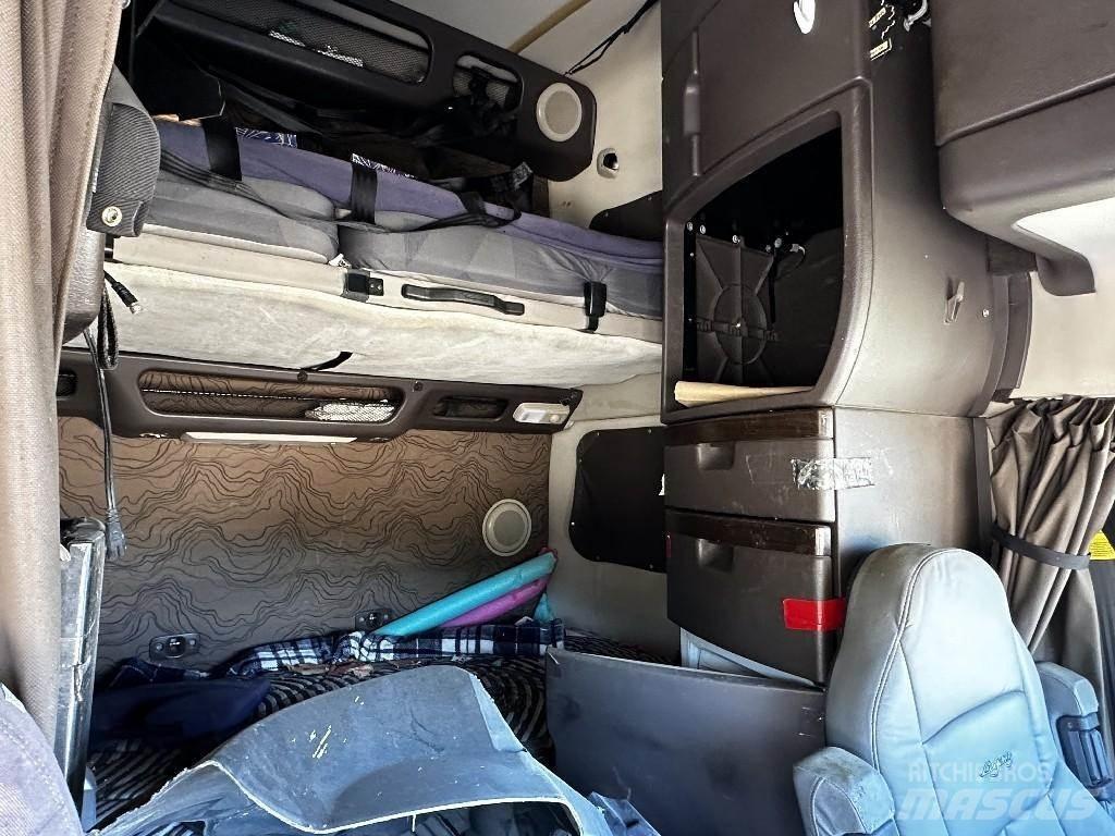 Volvo VNL Ostale kargo komponente