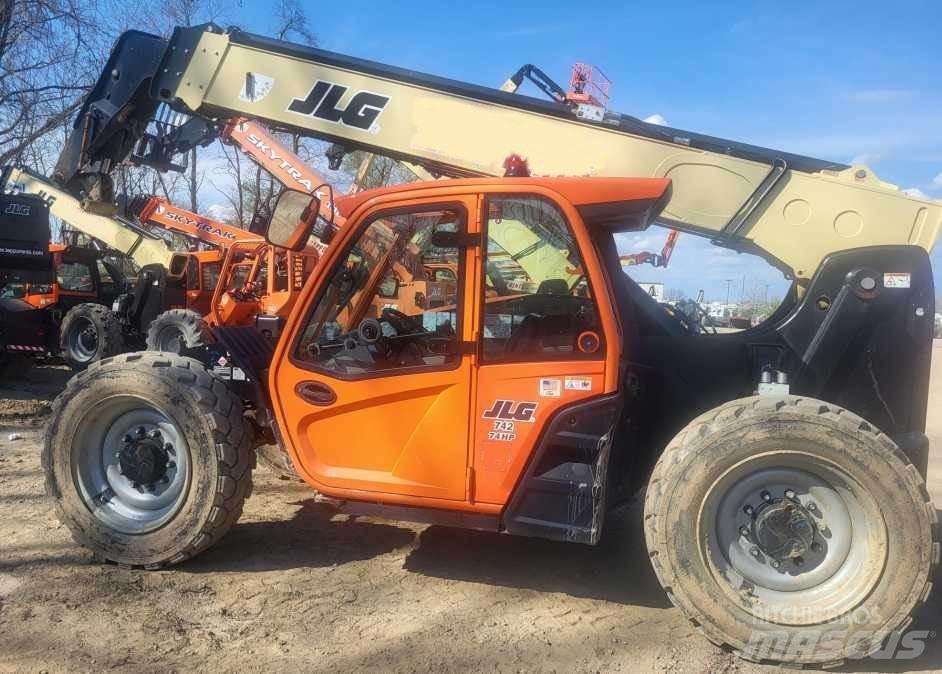 JLG 742 Teleskopski viljuškari