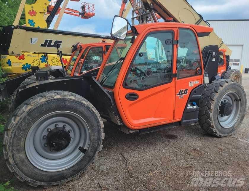 JLG 943 Teleskopski viljuškari
