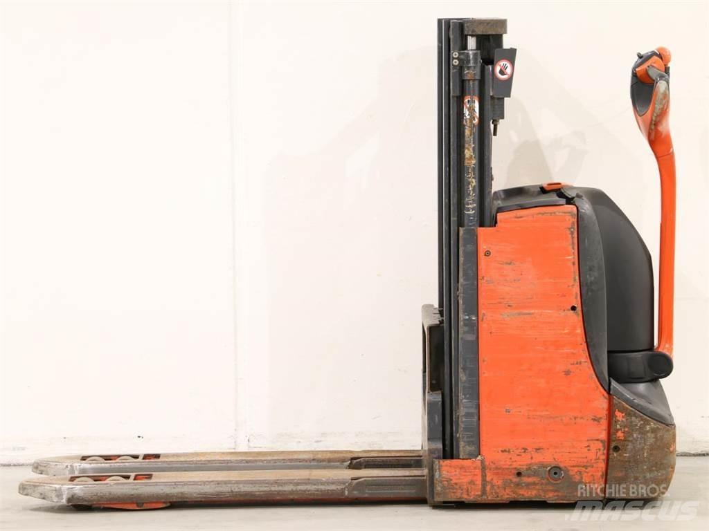 Linde D08/1160-00 Ručni električni viljuškar