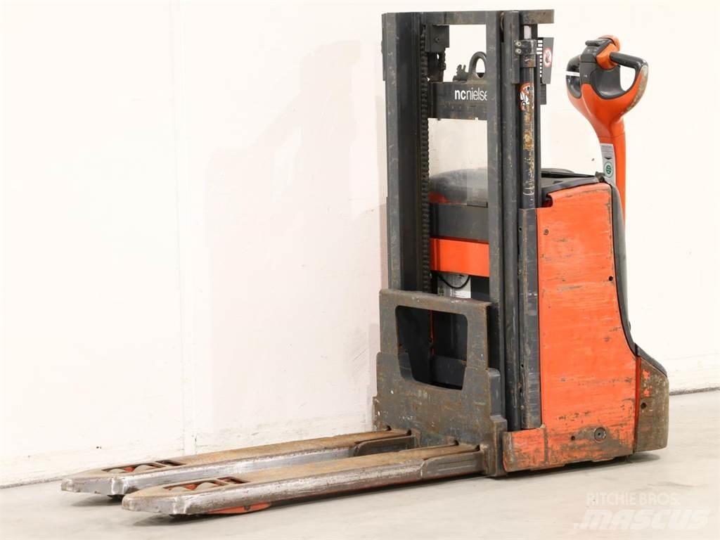 Linde D08/1160-00 Ručni električni viljuškar