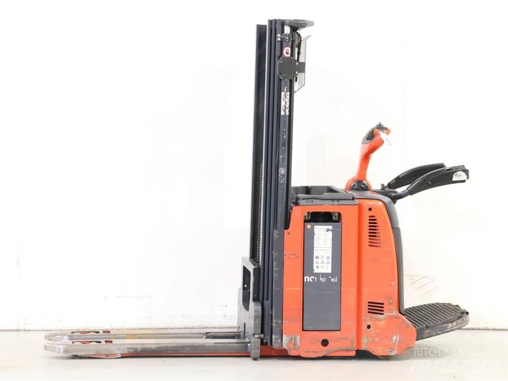 Linde D12AP/133 Ručni električni viljuškar