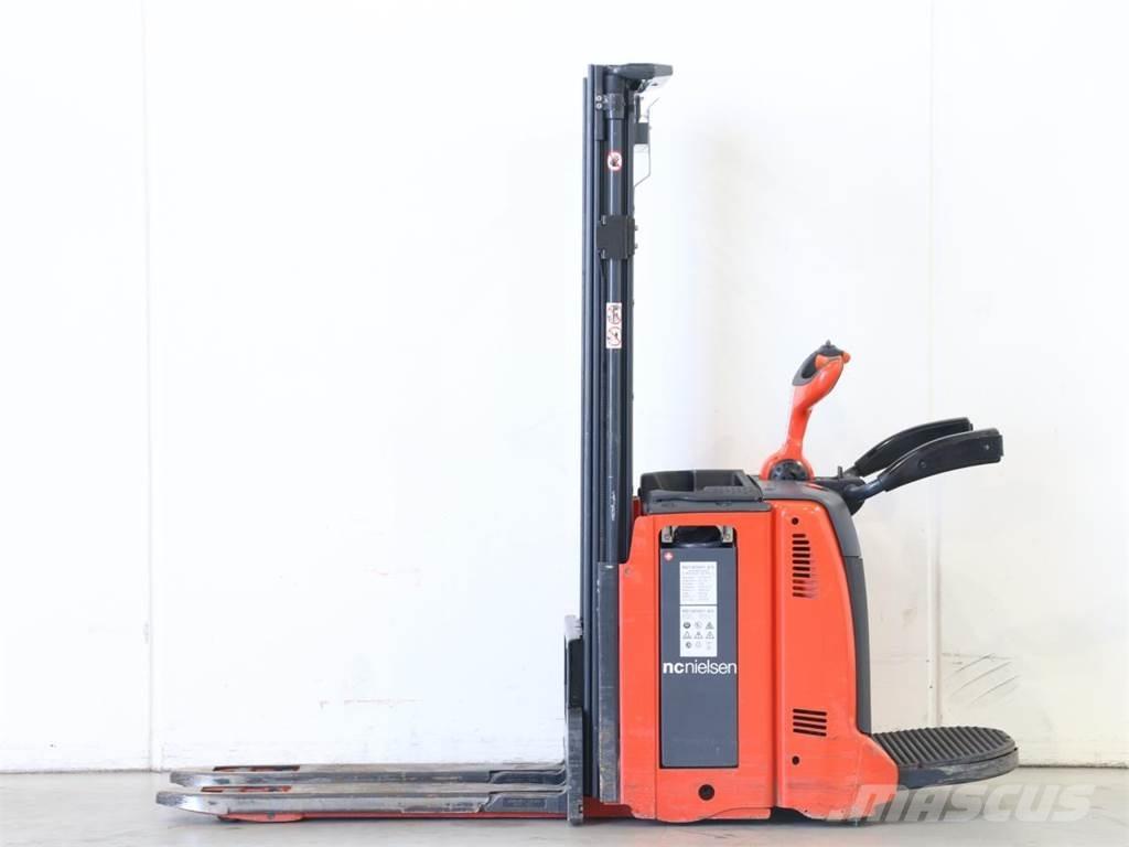 Linde D12AP/133-01 Ručni električni viljuškar