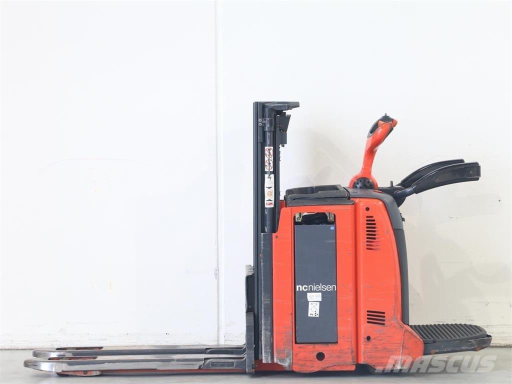 Linde D12HPAP/133-00 Ručni električni viljuškar