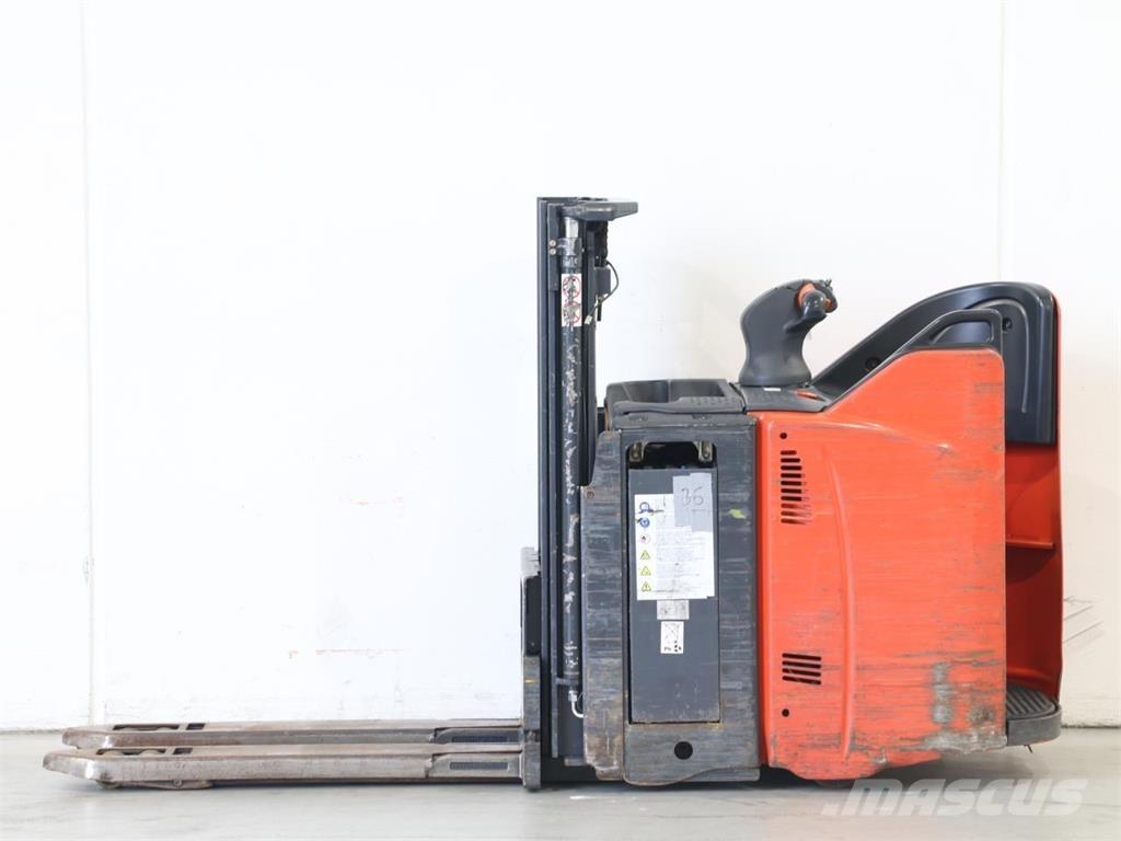 Linde D12SP/133 Ručni električni viljuškar