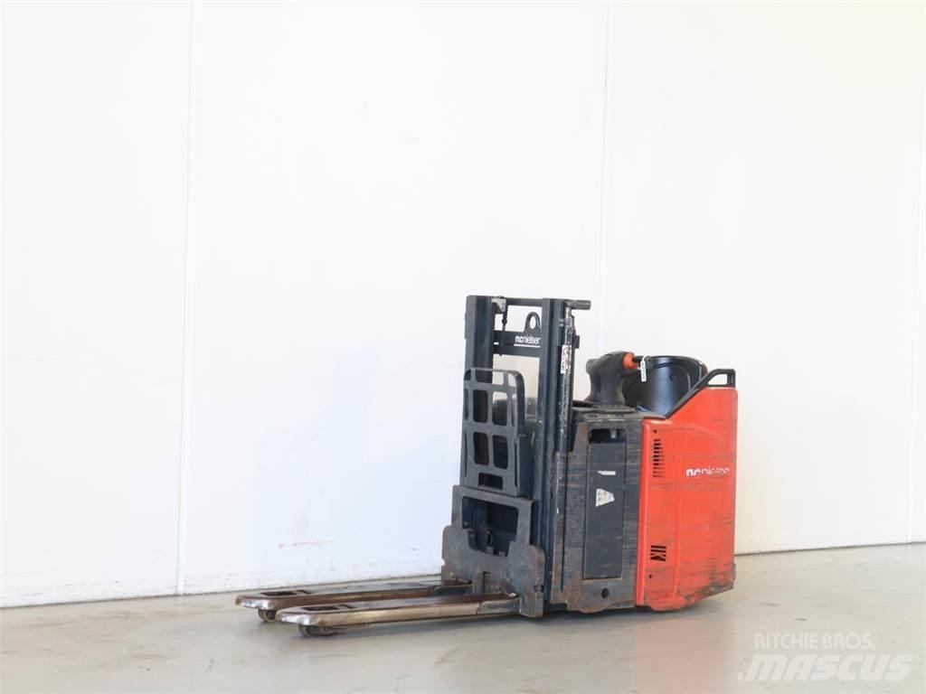 Linde D12SP/133 Ručni električni viljuškar