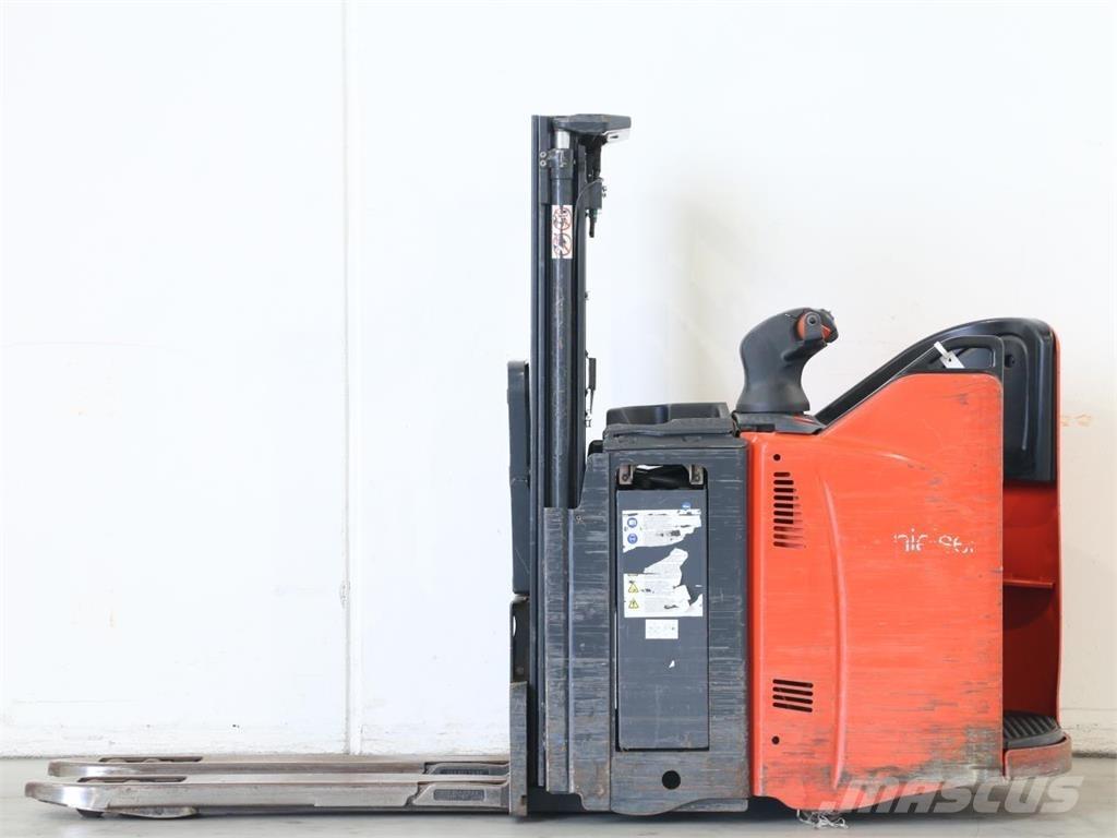 Linde D12SP/133-01 Ručni električni viljuškar