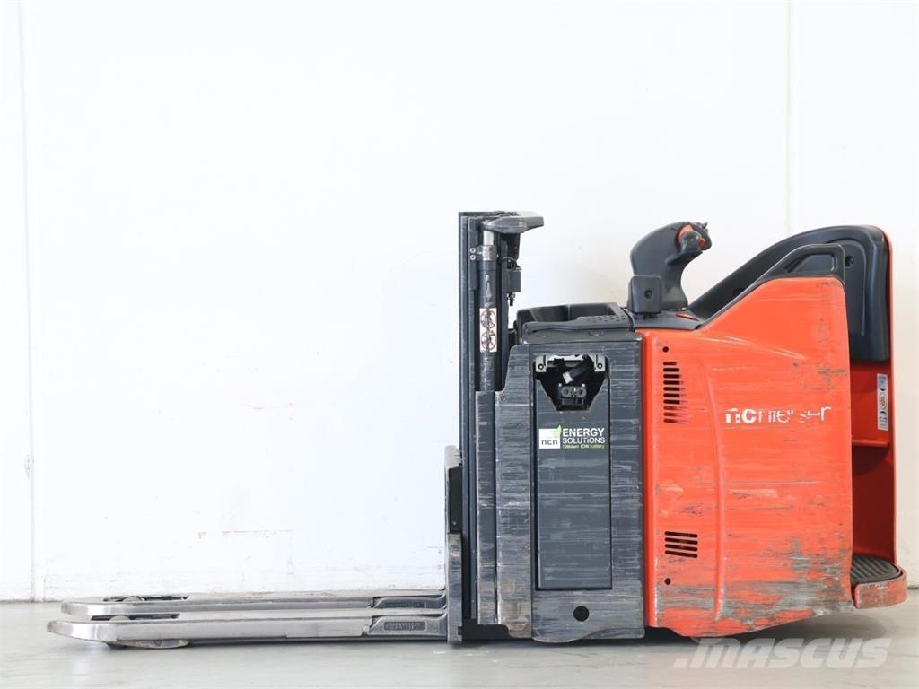 Linde D12SP/133-01 Ručni električni viljuškar