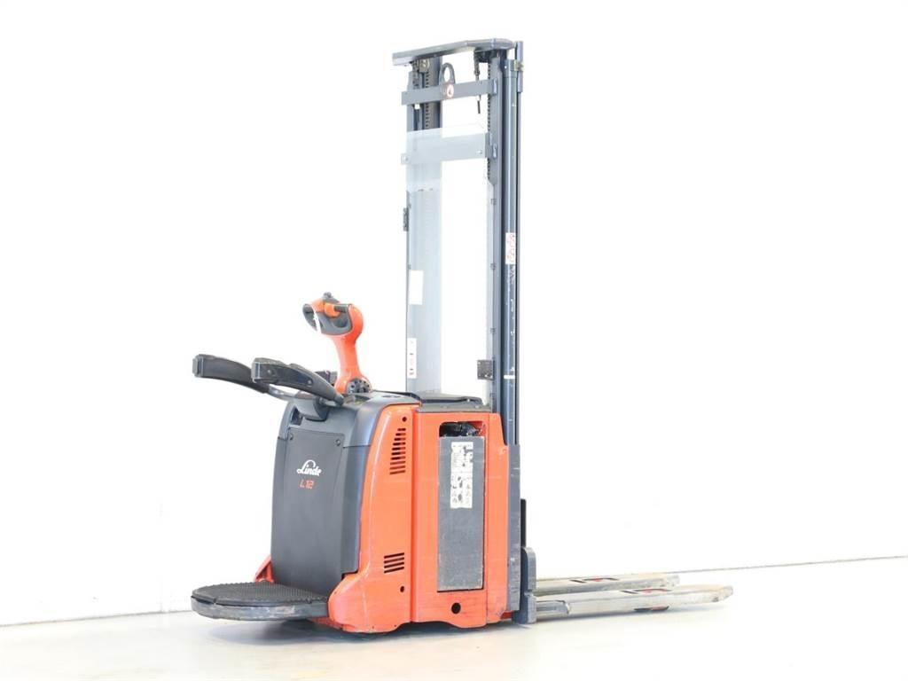 Linde L12AP/133-00 Ručni električni viljuškar