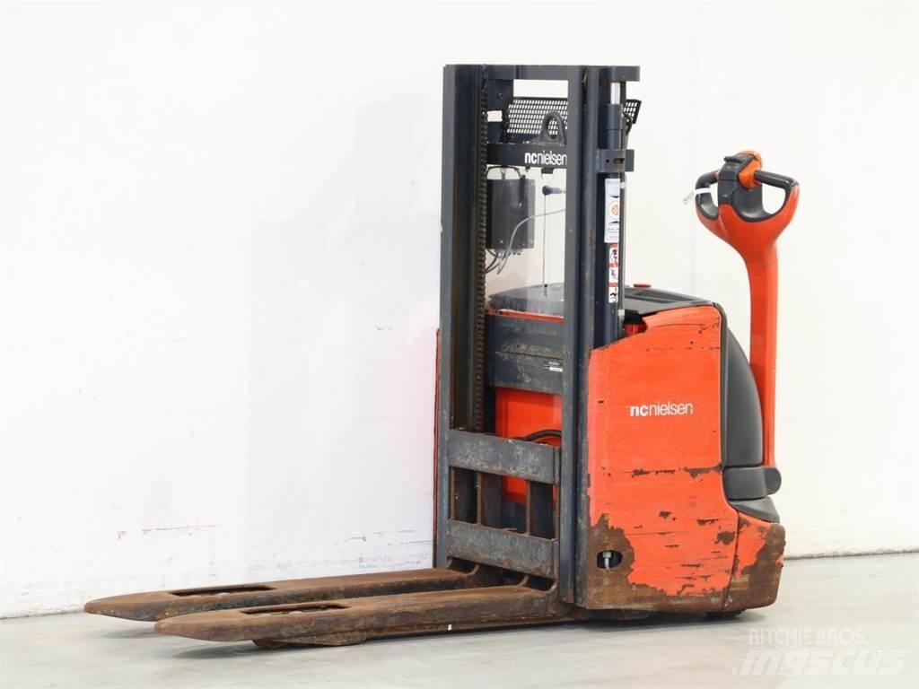 Linde L12I/1172 Ručni električni viljuškar