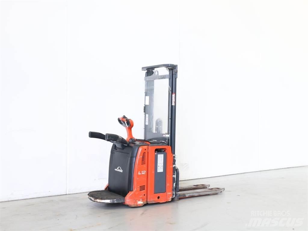 Linde L12LAP/133 Ručni električni viljuškar