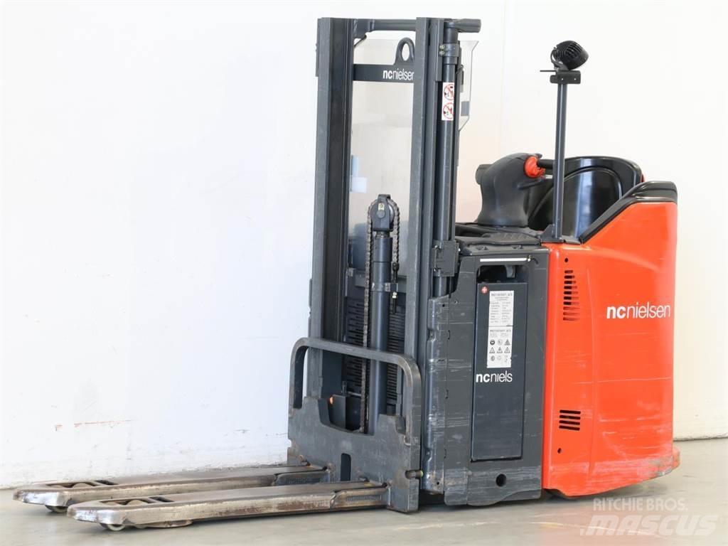 Linde L12LSP/133 Ručni električni viljuškar