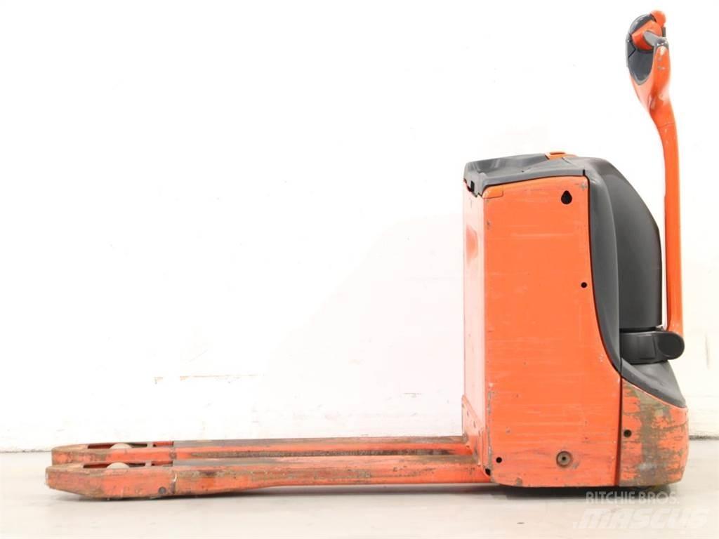 Linde T16/1152 Ručni električni viljuškar