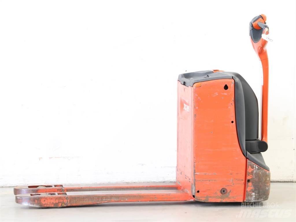 Linde T16/1152-00 Ručni električni viljuškar