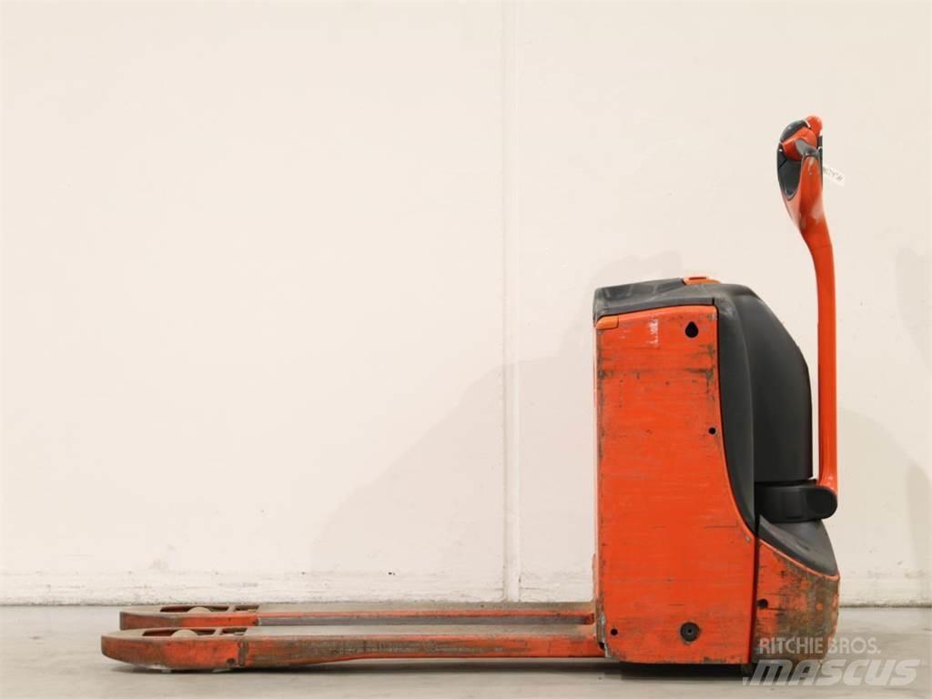 Linde T16/1152-00 Ručni električni viljuškar