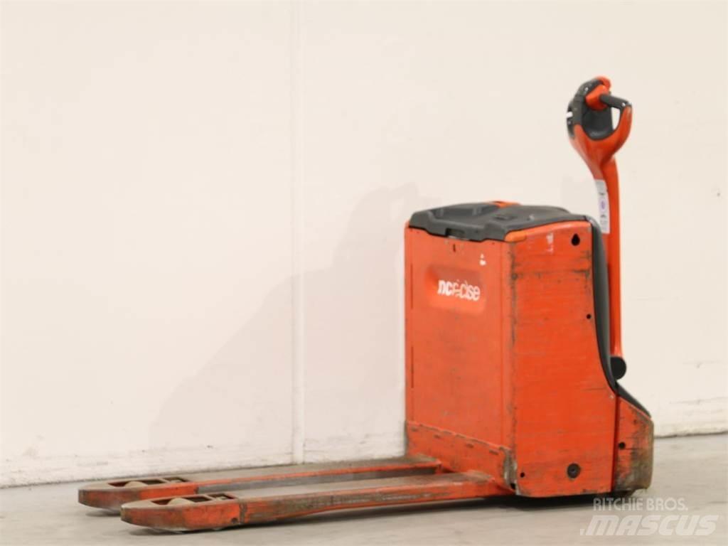 Linde T16/1152-00 Ručni električni viljuškar