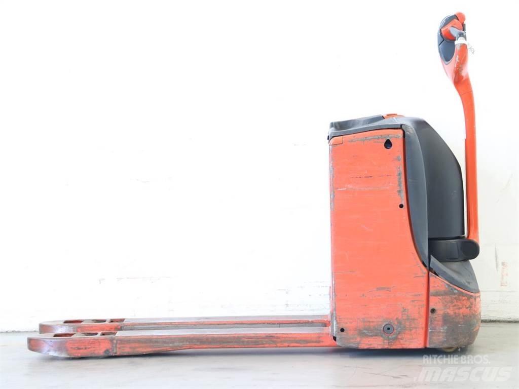 Linde T16/1152-00 Ručni električni viljuškar