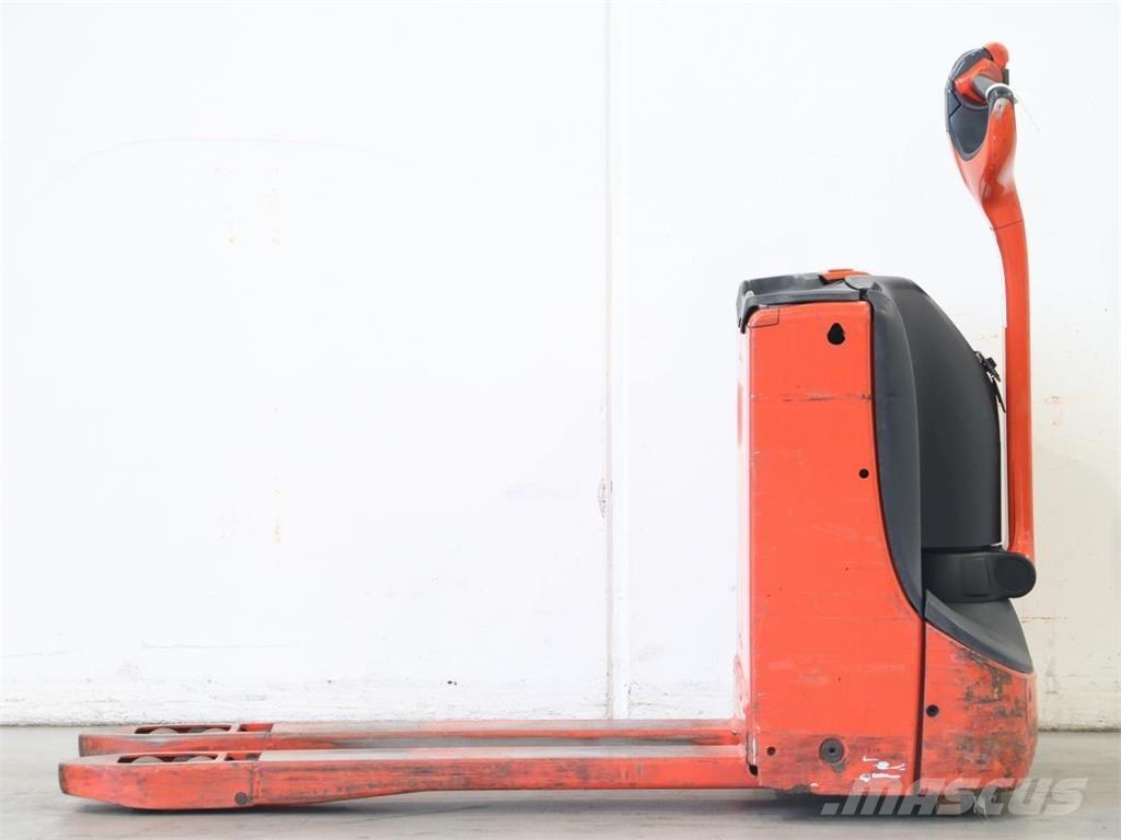 Linde T16/1152-00 Ručni električni viljuškar