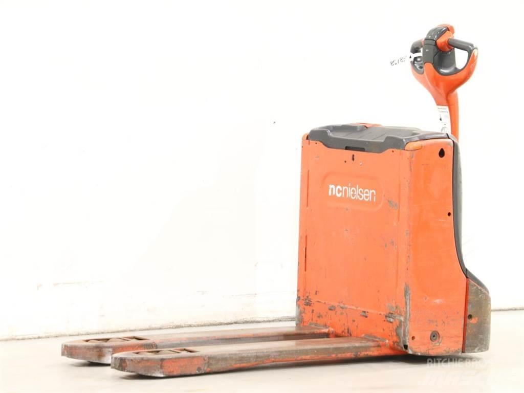 Linde T16/1152-00 Ručni električni viljuškar