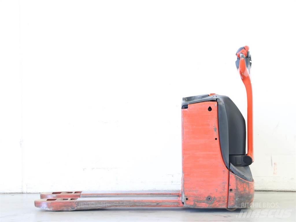 Linde T16/1152-00 Ručni električni viljuškar