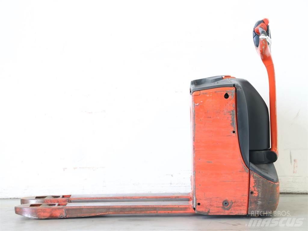 Linde T16/1152-00 Ručni električni viljuškar