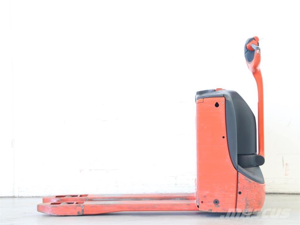 Linde T16/1152-02 Ručni električni viljuškar