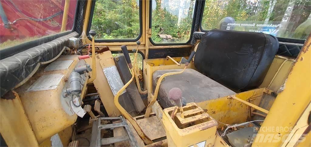 CAT D4D Ostalo za građevinarstvo
