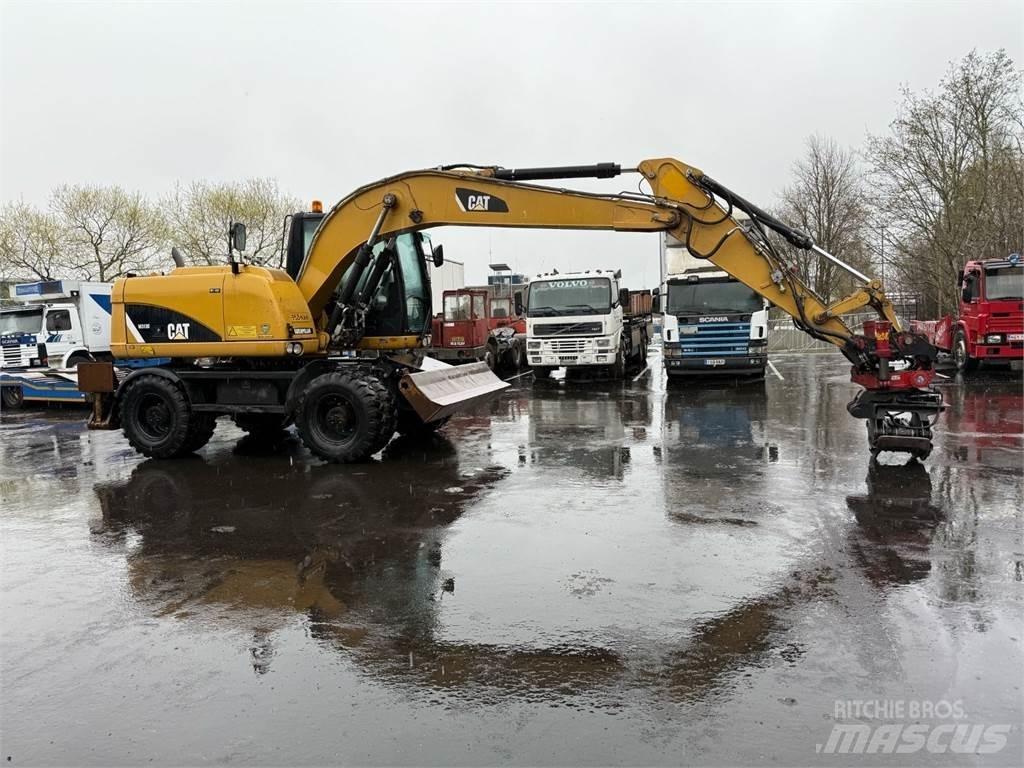 CAT M313 D Bageri točkaši