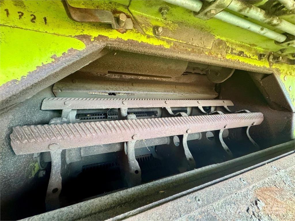 CLAAS 48 Kombajni