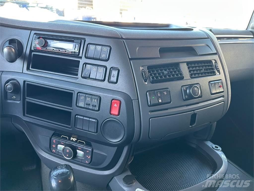 DAF XF 530 6x4 Tegljači