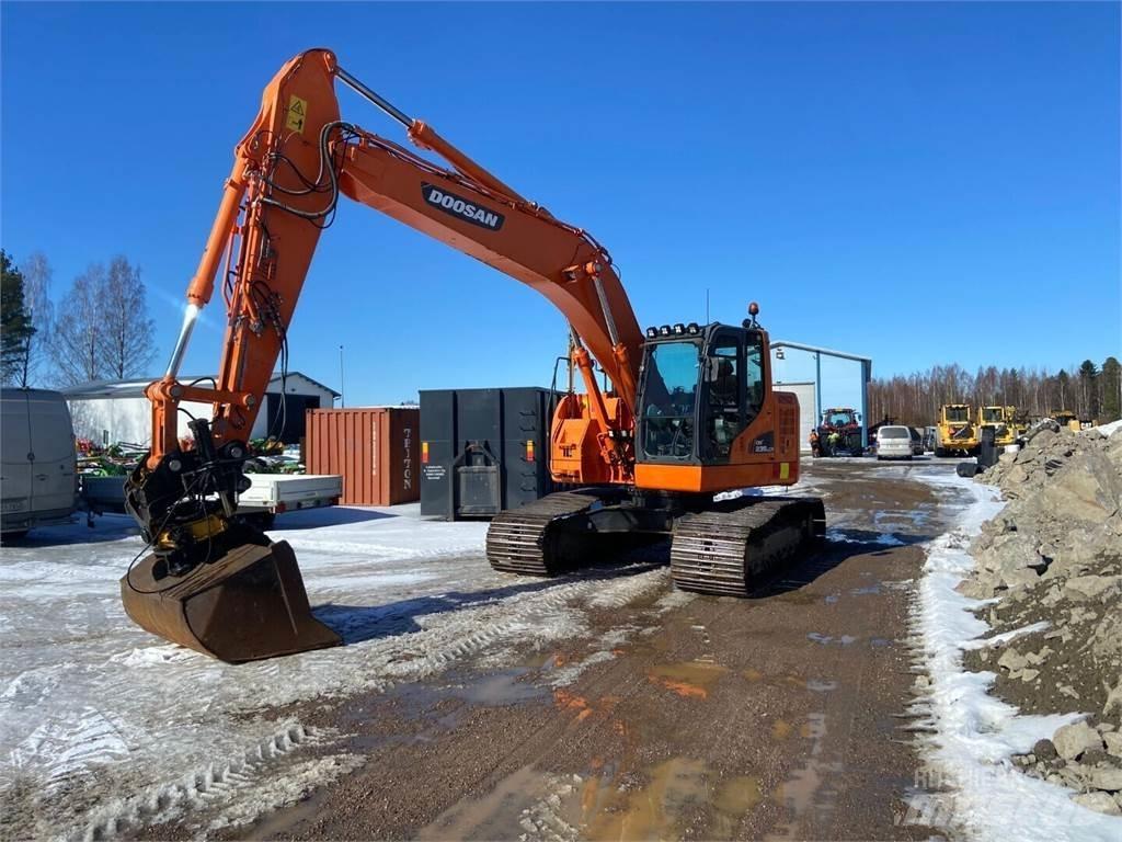 Doosan DX 235 LCR Bageri guseničari