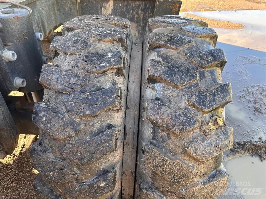 Doosan DX170W-5 Bageri točkaši