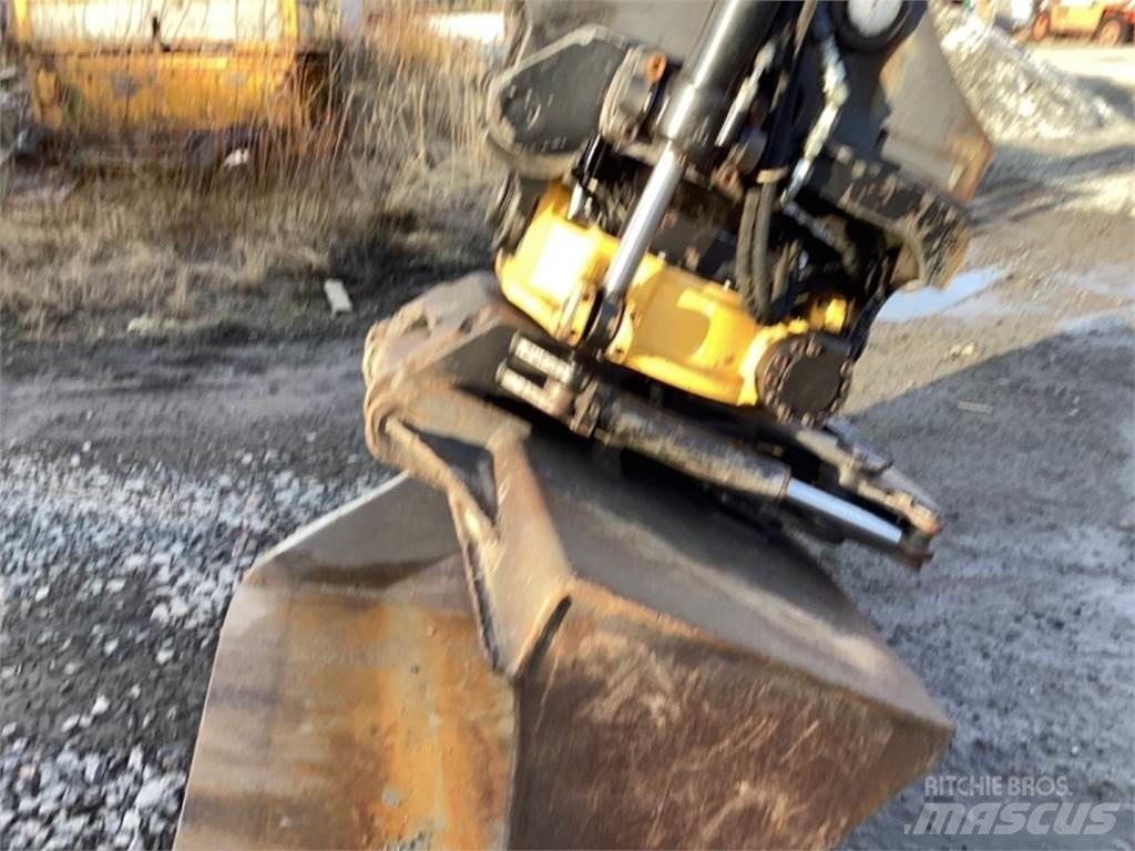 Doosan DX235 LCR Bageri guseničari