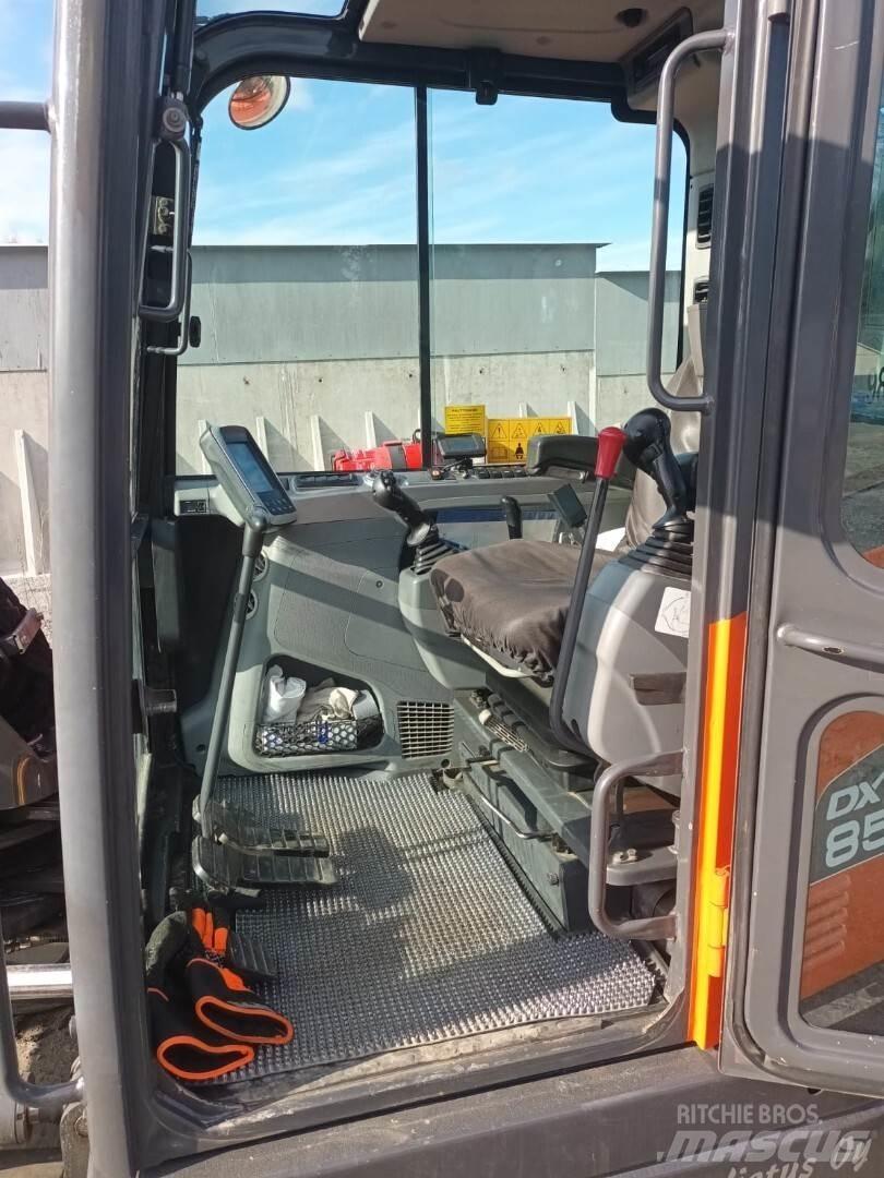 Doosan DX85 R Midi bageri 7t – 12t