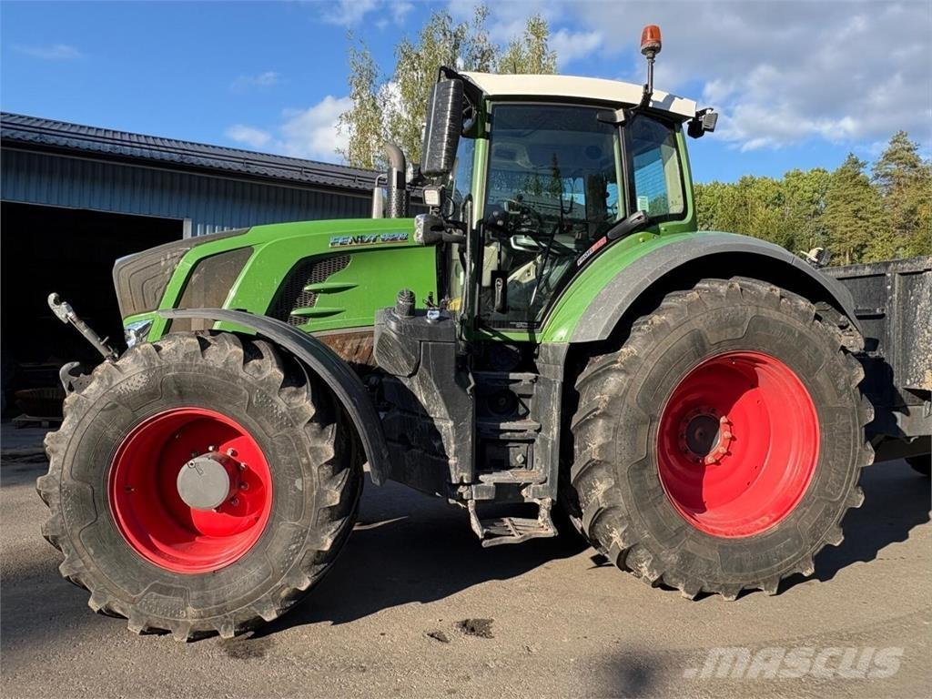 Fendt 828 Vario Traktori